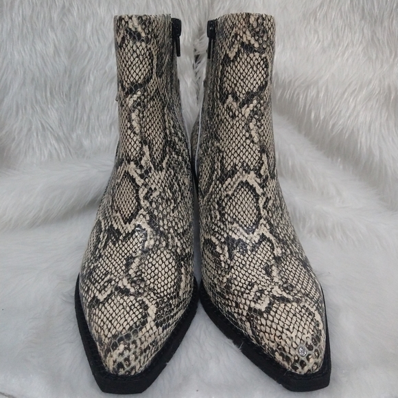 Zodiac Snake Print Booties Size 7½ - Picture 2 of 12